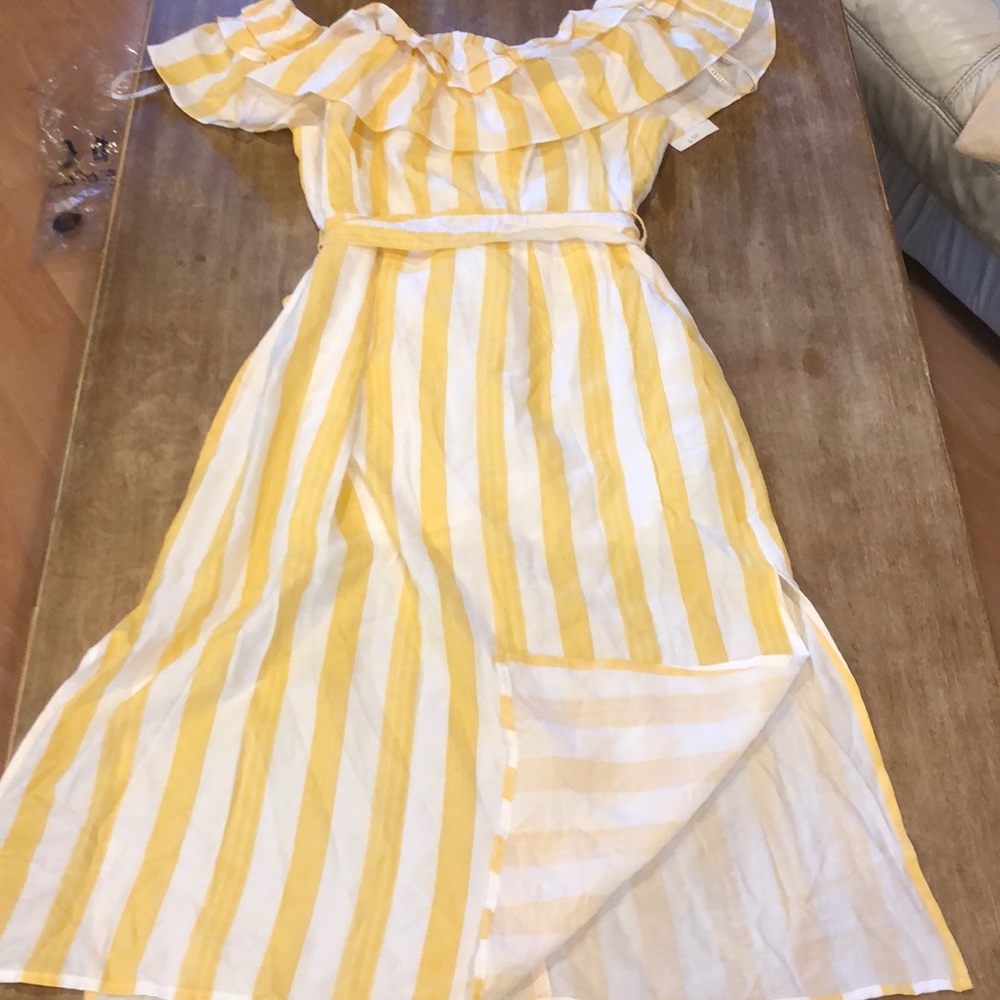 Off shoulder summer dress